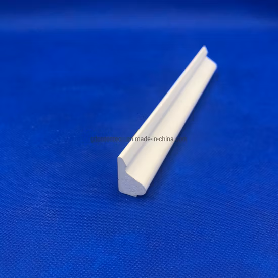 Material de construção impermeável branco do molde do tampão baixo do molde do PVC para a decoração da casa
